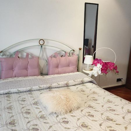 B&B Mary'S House Ciampino Exterior photo