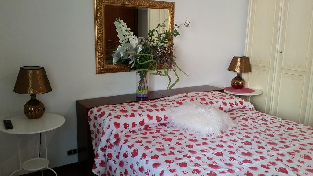 B&B Mary'S House Ciampino Exterior photo